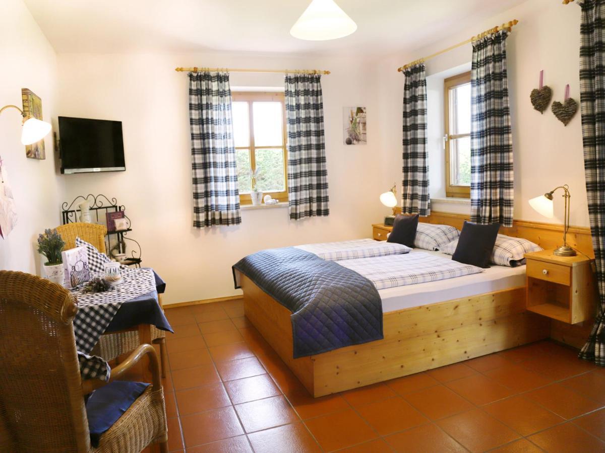 Strohmayer Appartements Bad Endorf Exteriör bild